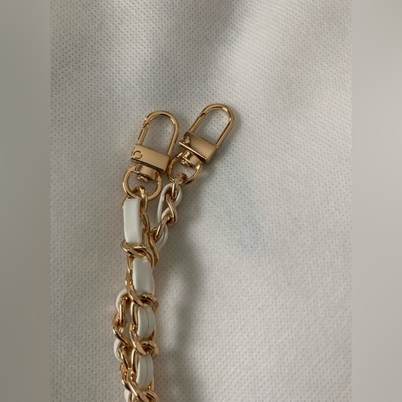 Gold and White unbranded chain for bag - Picture 2 of 4